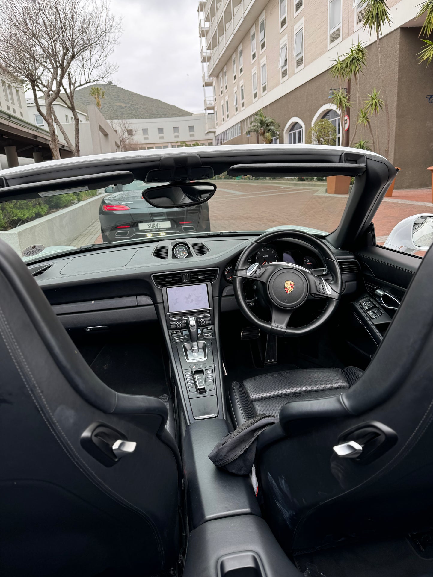 Porsche 911 Carrera 4 GTS