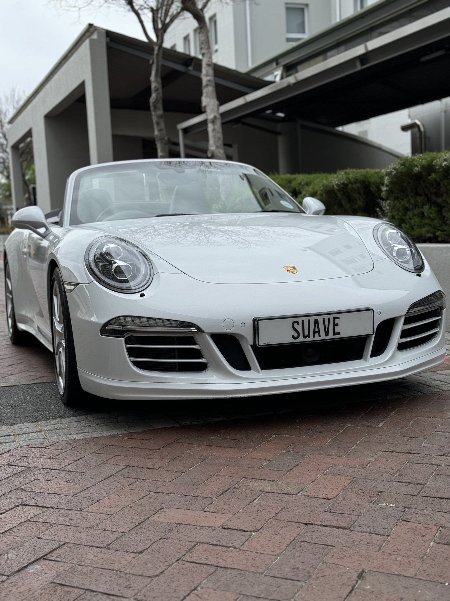 Porsche 911 Carrera 4 GTS