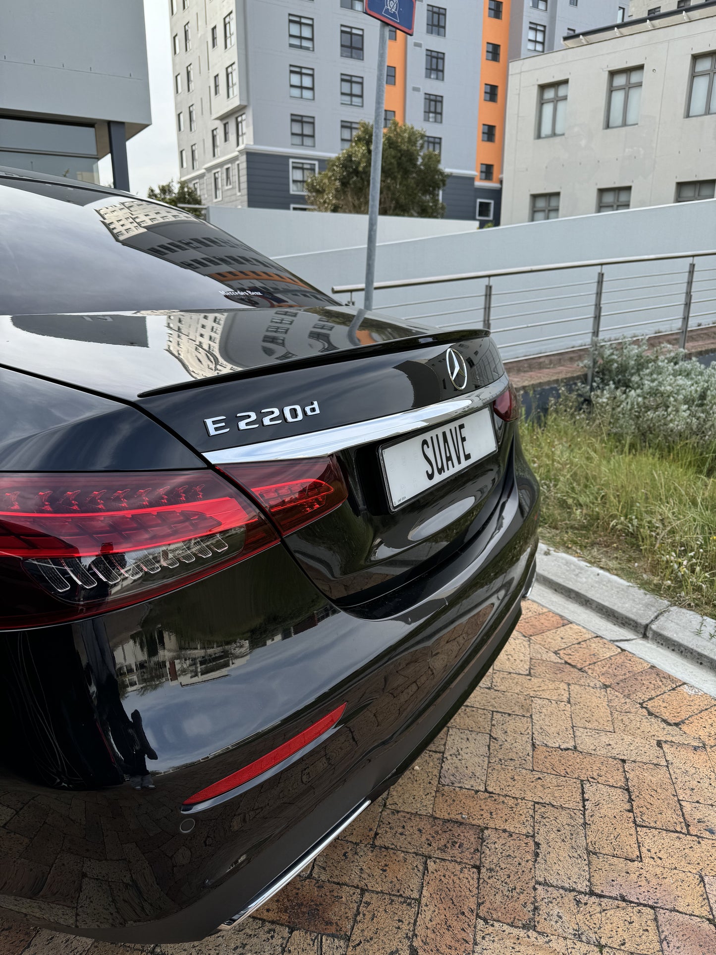 Mercedes Benz E220d