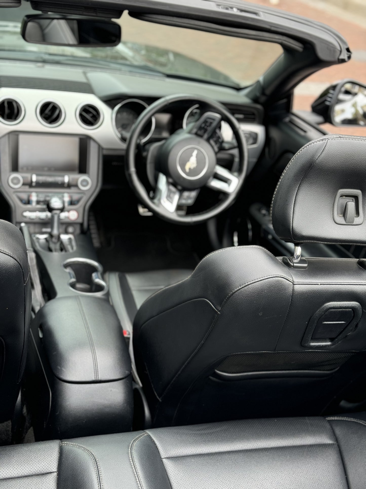 Ford Mustang GT - Black