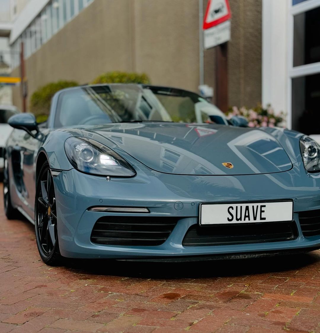 Porsche 718